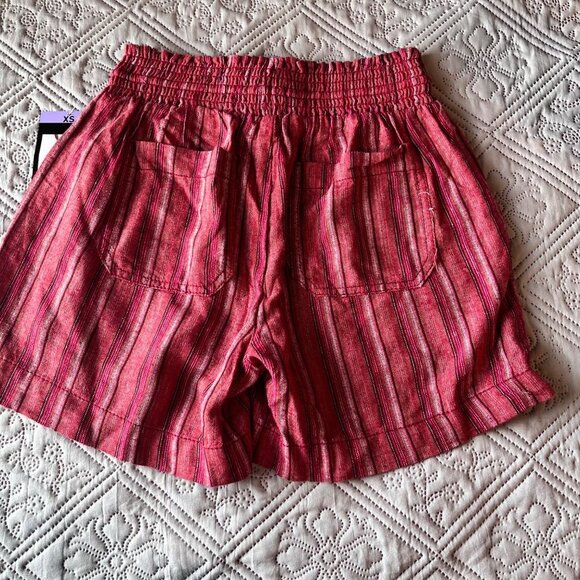 Briggs Red Striped Women's Elastic‎ Waist with Pockets Shorts Size XS - Picture 2 of 5